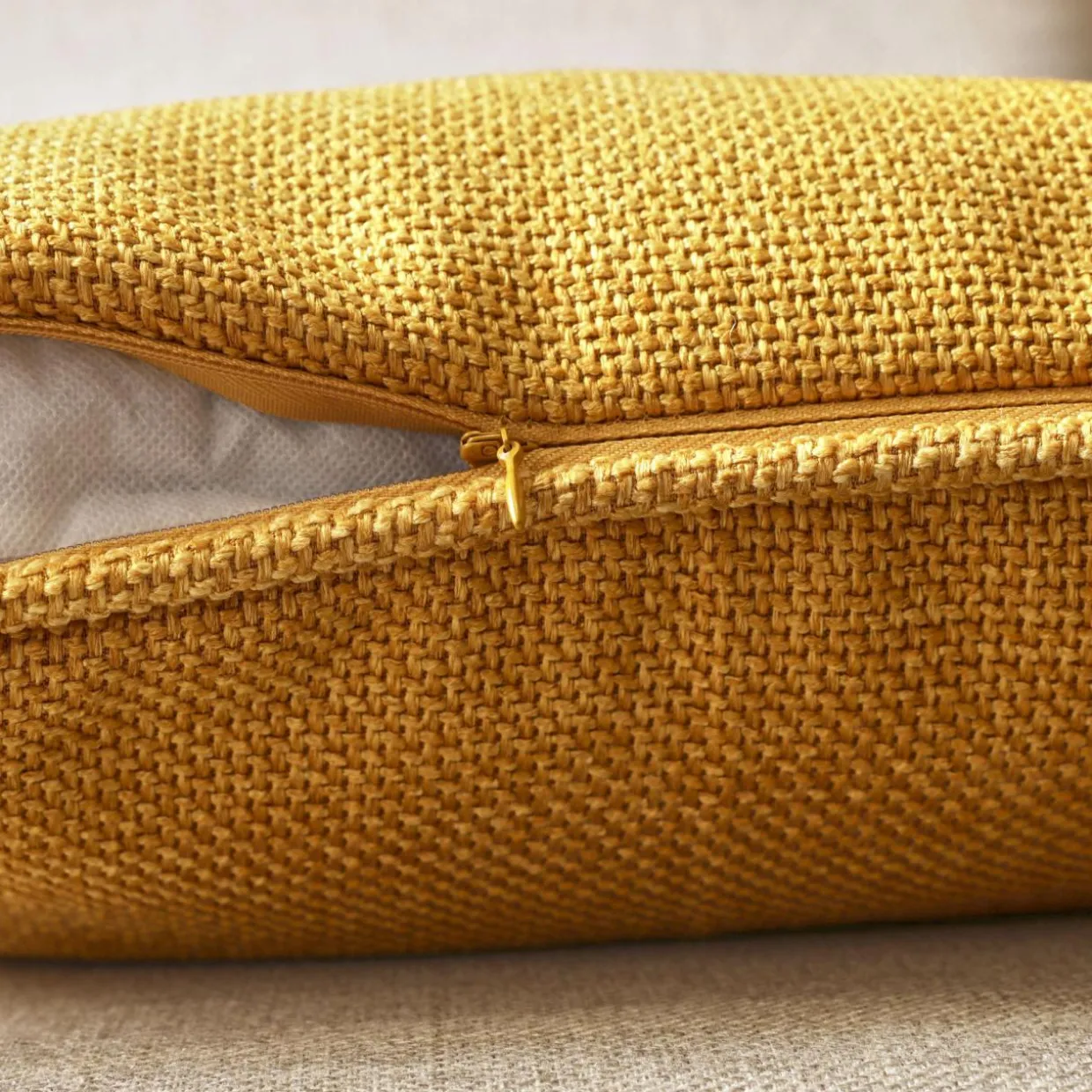 Coussin carré tissé (45 x 45 cm) Alba Jaune moutarde