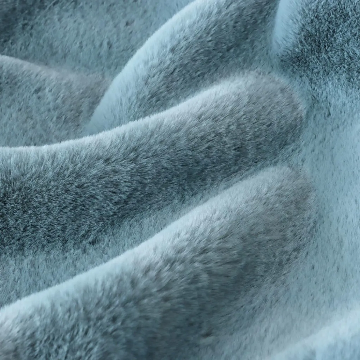 Édredon fausse fourrure (90 x 220 cm) Finn Bleu