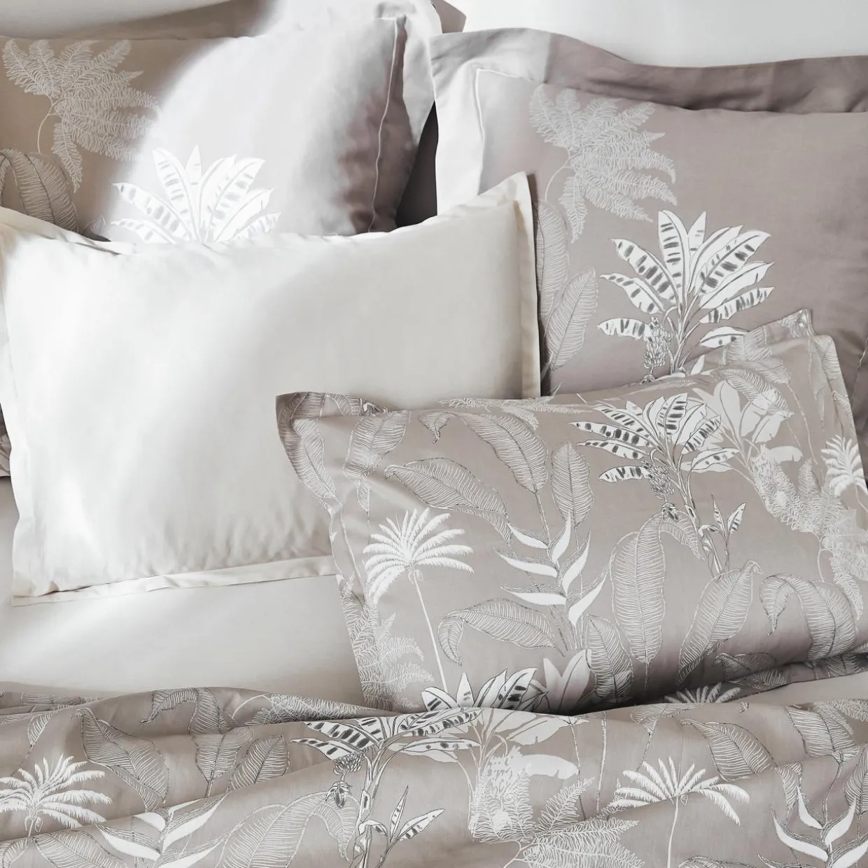 Housse de couette satin de coton (260 x 240 cm) Cayenne Marron