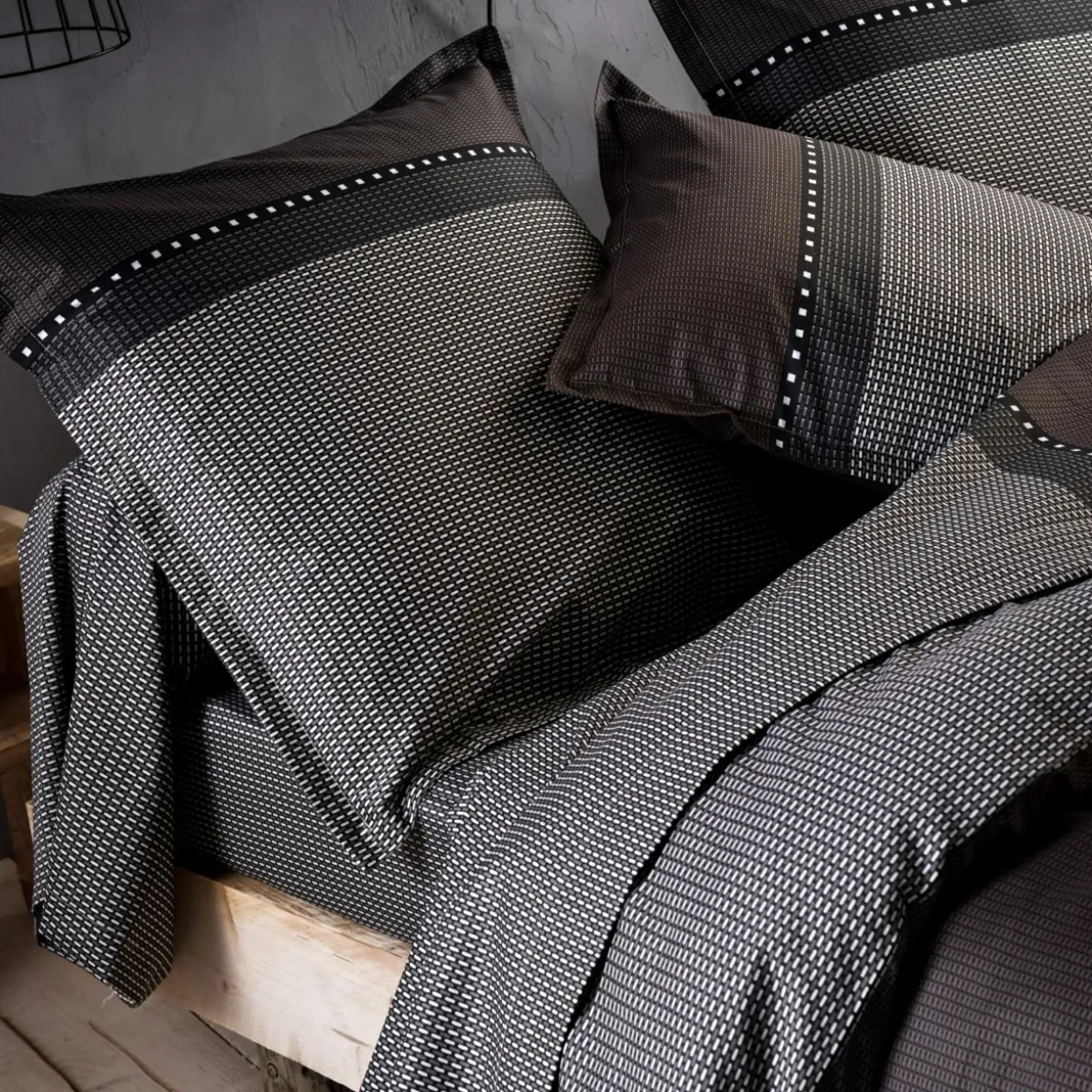 Housse de couette satin de coton (260 x 240 cm) Enzo Noire