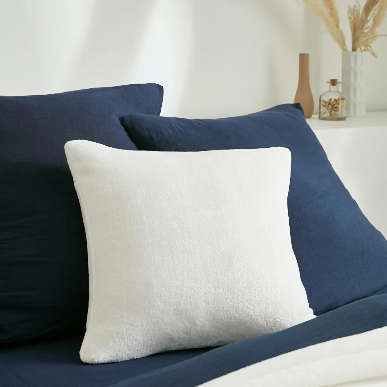 Housse de coussin carrée flanelle (45 x 45 cm) Didou Ivoire
