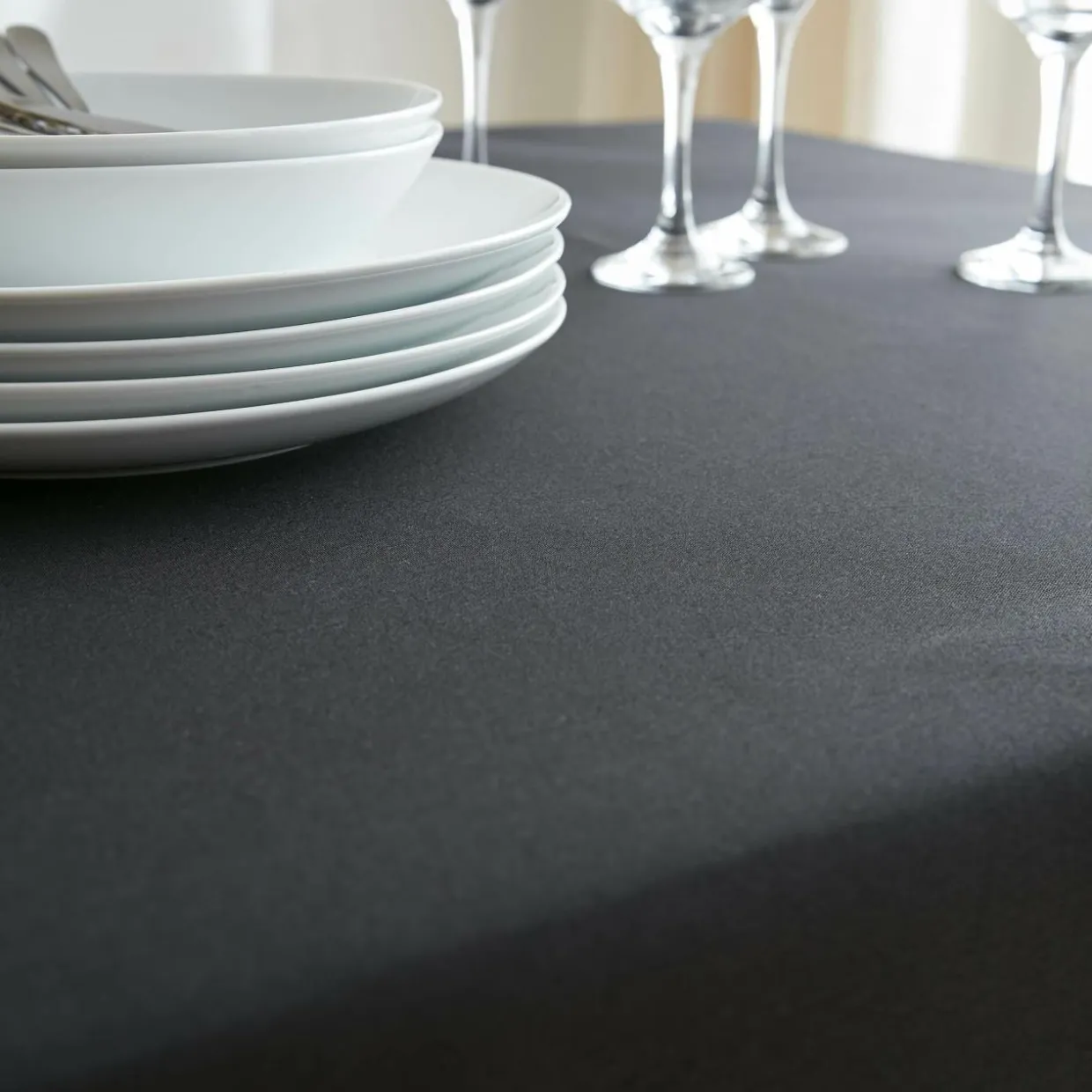 Nappe rectangulaire anti tache (140 x 300 cm) Elise Noire