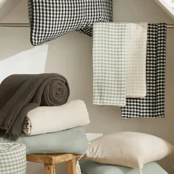 Nappe rectangulaire gaze de coton (150 x 250 cm) Gaïa vichy Noire