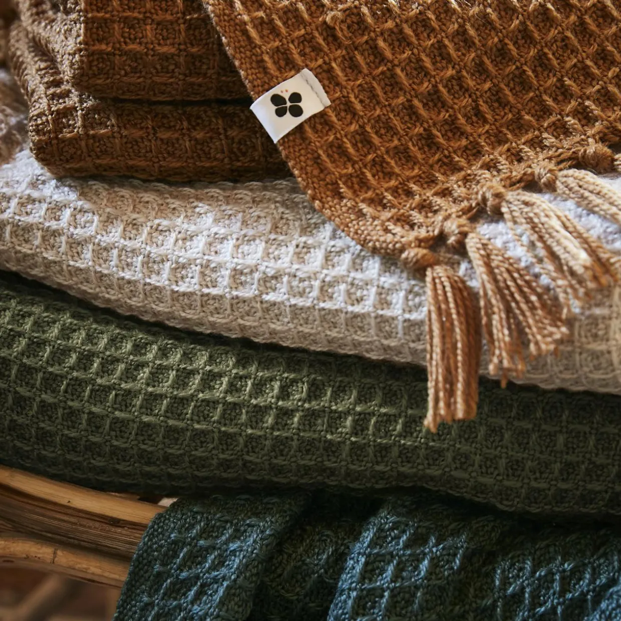 Plaid canapé matière recyclée (130 x 160 cm) Gabin Camel