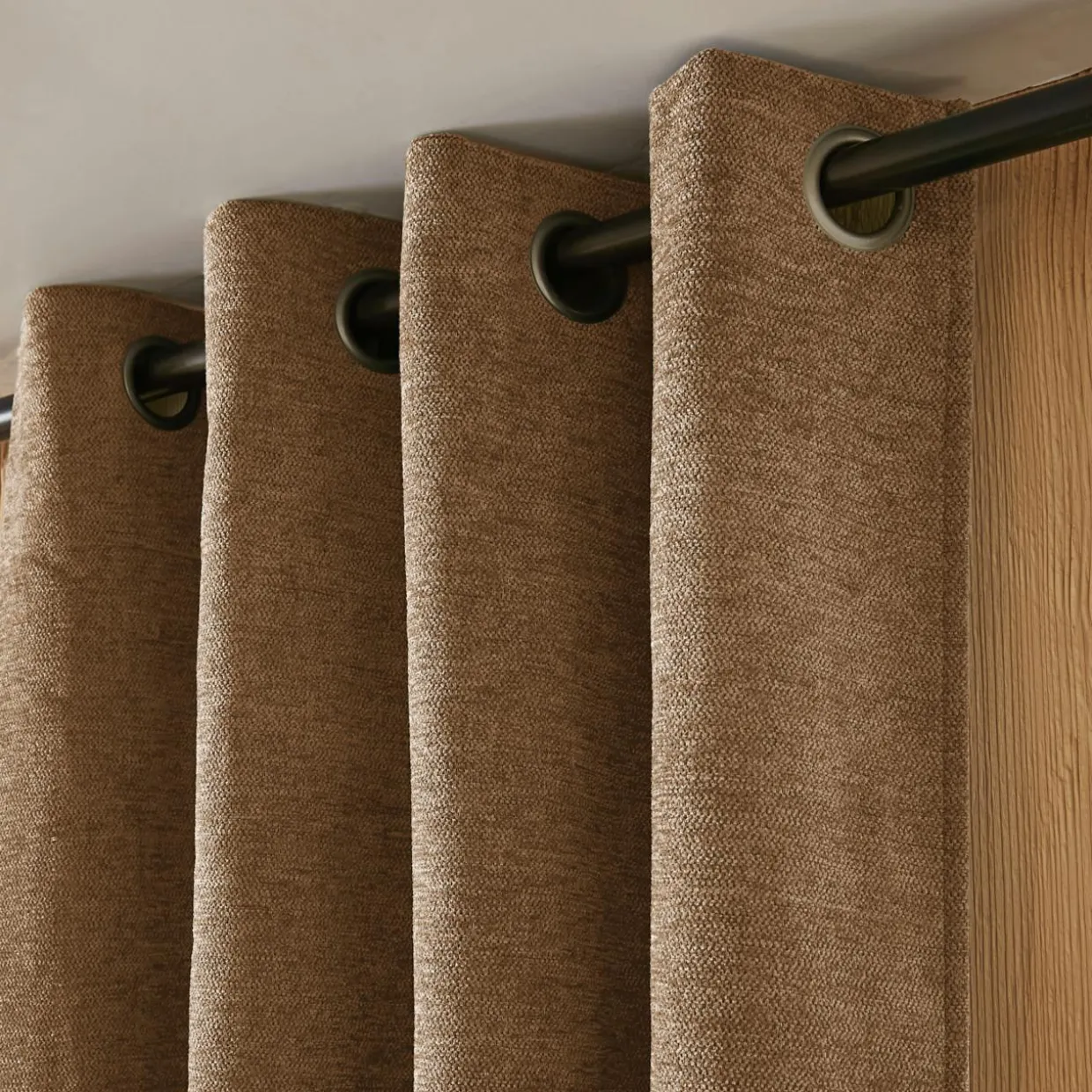 Rideau occultant isolant Total Blackout (140 x 240 cm) Magnus Camel