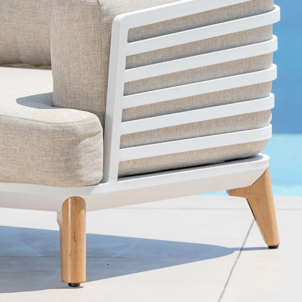 Salon de jardin aluminium 7 places 6 pcs Monte Carlo Blanc et taupe