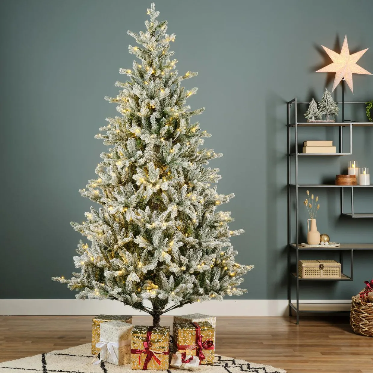 Sapin de Noël artificiel lumineux 320 LED (H180 cm) Allix Vert enneigé