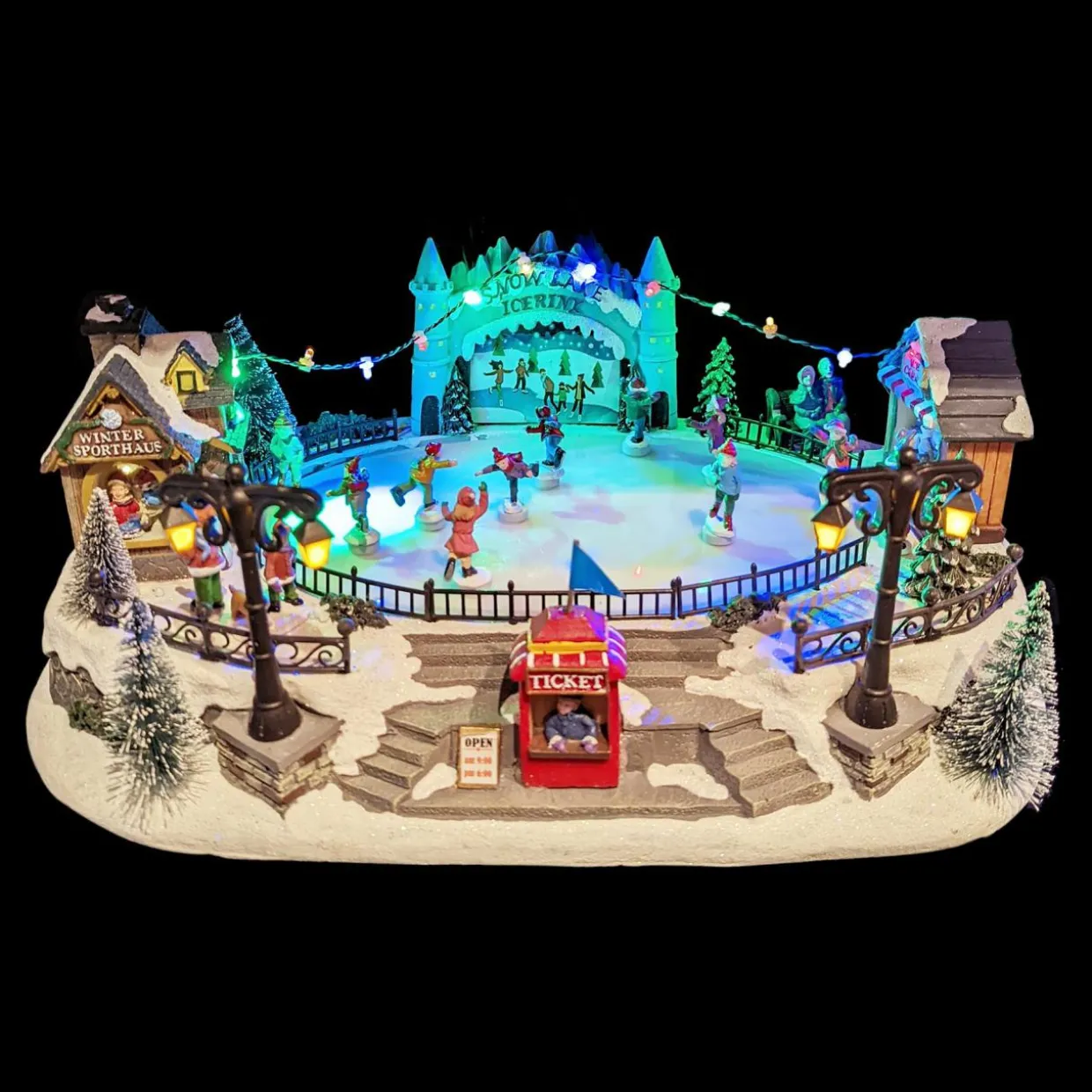 Scène de vie illuminée et musicale Patinoire extérieure