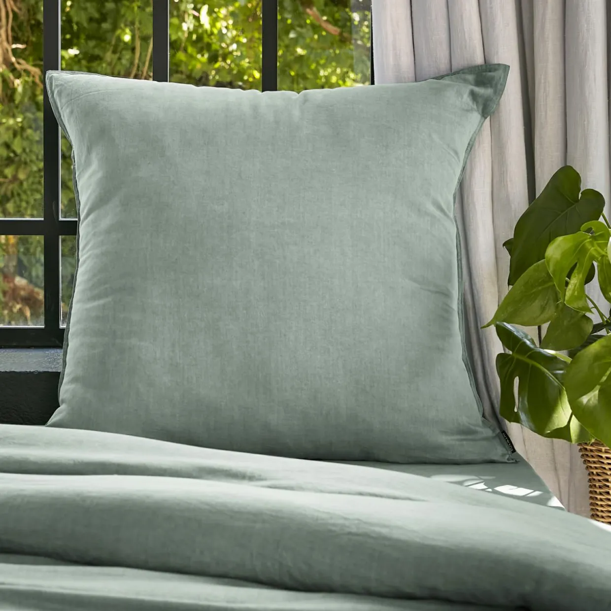 Taie d'oreiller carrée lyocell Tencel™ lavé (80 x 80 cm) Olivia Vert eucalyptus